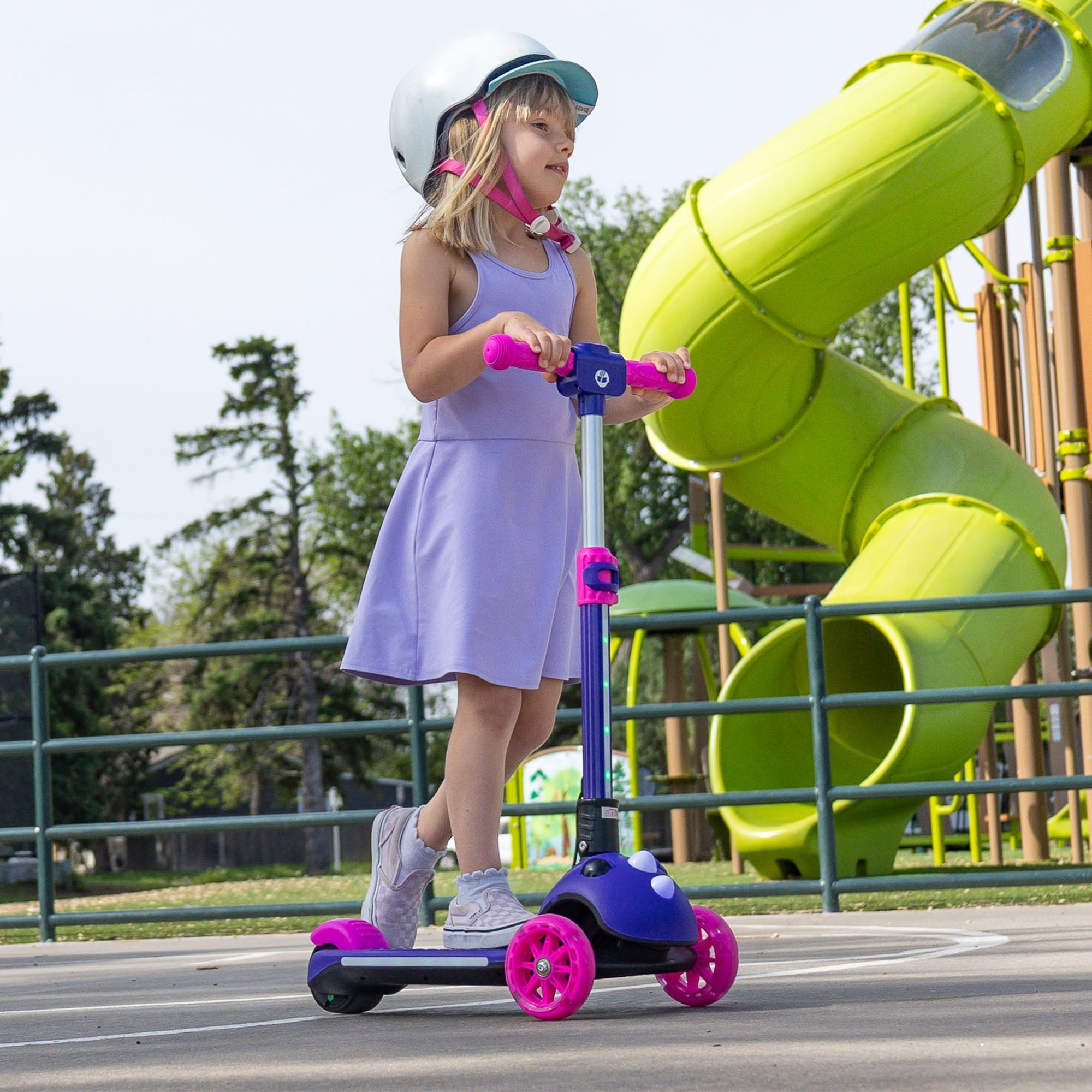 gotrax-sk1-trottinette-lectrique-enfant-3-roues-led image 3
