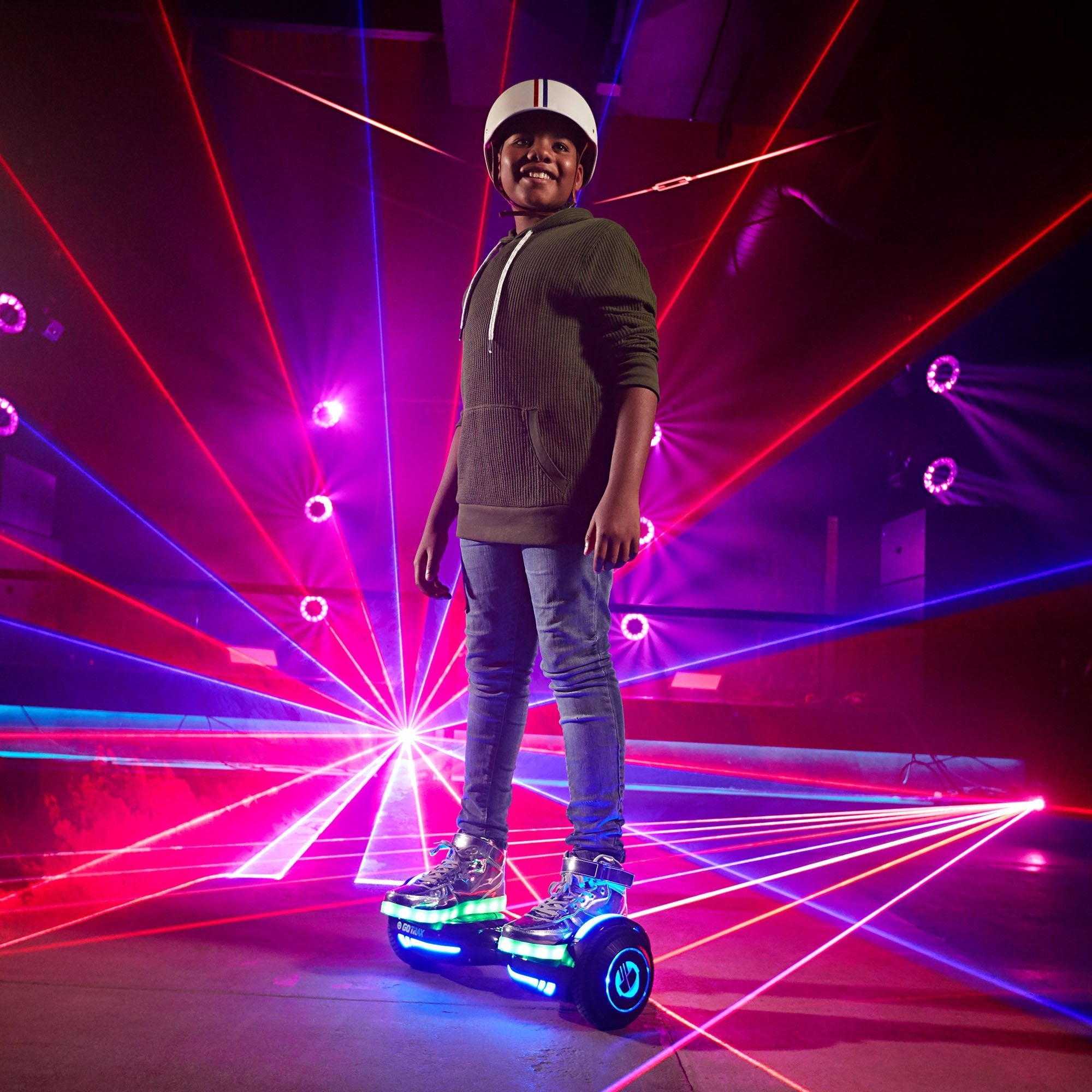 gotrax-glide-chrome-hoverboard-6-5-rainbow-bluetooth image 4