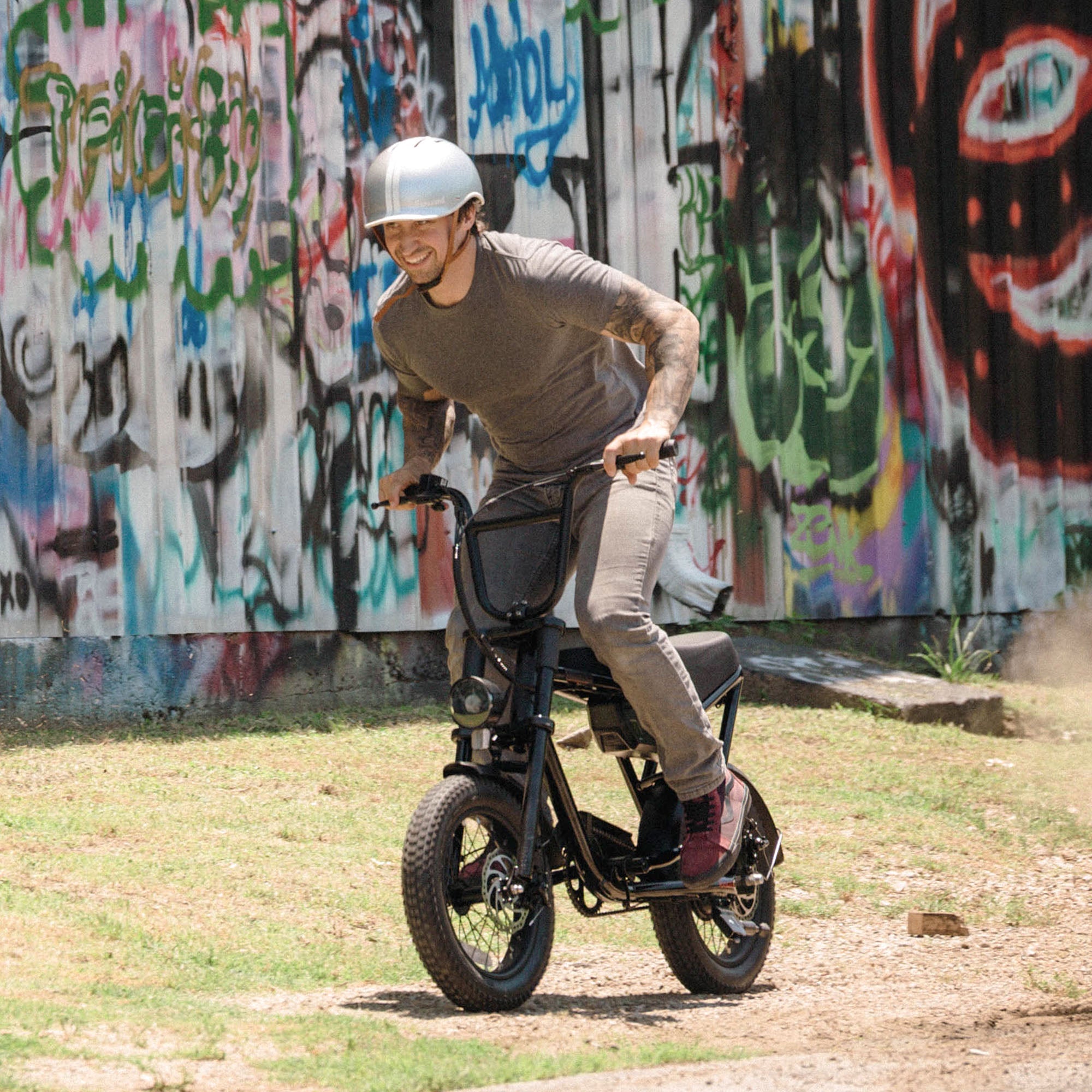gotrax-ranger-16-v-lo-lectrique-urbain-style-mobylette image 3