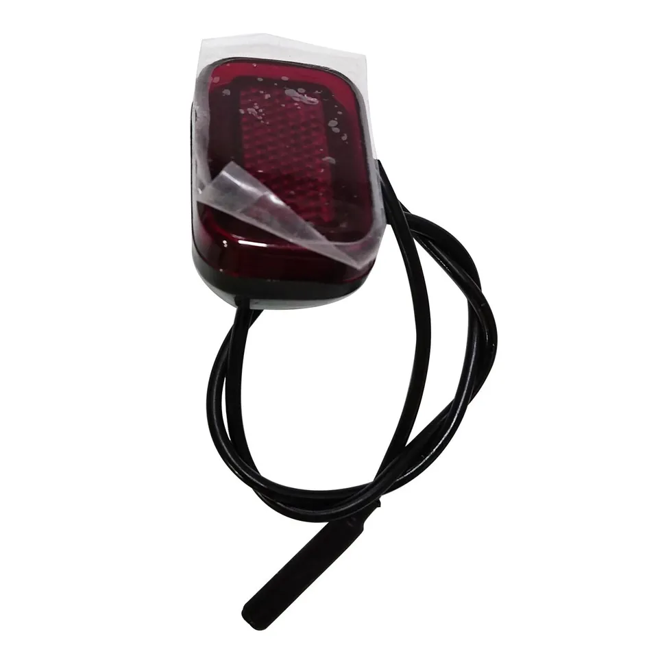 gotrax-xr-elite-feu-arri-re-trottinette-led-rouge image 1